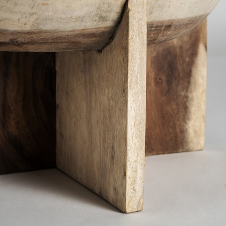 Masă cafea lemn suar, design etnic rotund și textură naturală. [4]