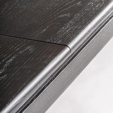 Masă extensibilă frasin negru cu margini rotunjite și design modern. [6]