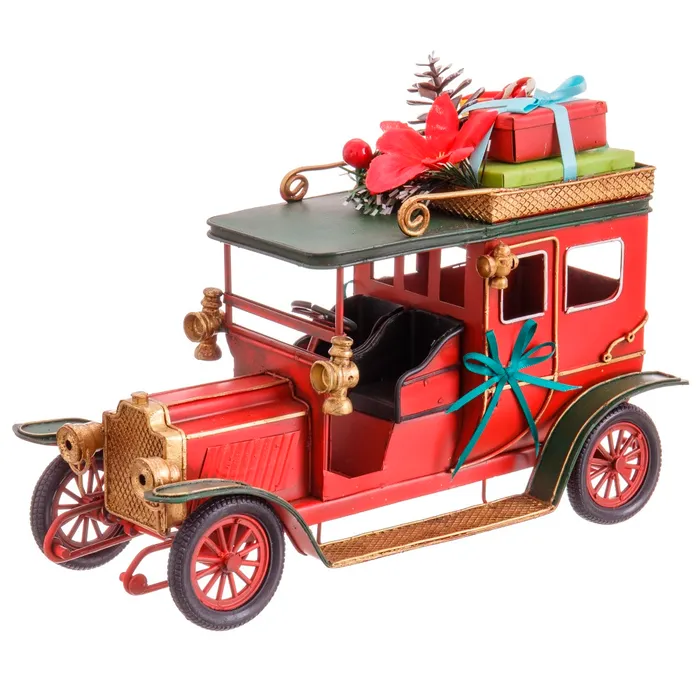 Obiecte decorative - Această mașină vintage din metal aduce un accent deosebit în decorul tău de sărbători. Decorată cu cadouri festive, în nuanțe tradiționale de roșu, verde și auriu, mașina clasică adaugă o notă de eleganță și nostalgie. Perfectă pentru a crea o atmosferă festivă, această piesă va îmbogăți orice colț al casei tale. Descoperă mai multe la CreativDeco!