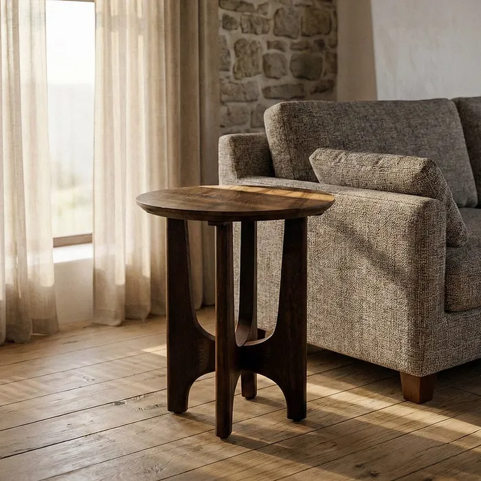 Măsuță auxiliară rotundă din lemn de mango cu bază sculpturală