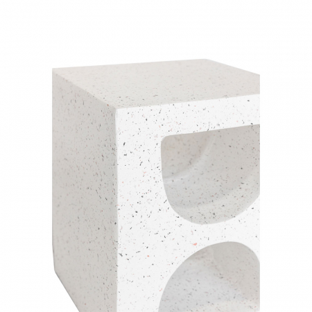 Măsuță laterală terrazzo albă sculpturală Nest [2]