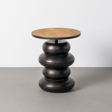Mobilier - Măsuță laterală din MDF și metal negru cu blat rotund cu aspect de lemn și picior din discuri