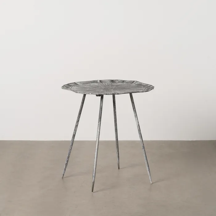 Stil de design - Măsuță metalică modernă|Mobilier versatil de calitate