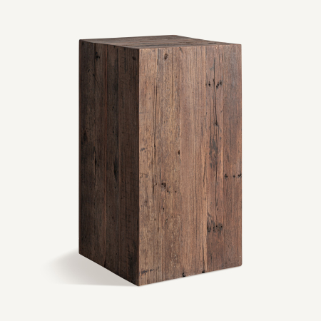 Mobilier bar in Stil Rustic - Bloc înalt din scânduri verticale de lemn recuperat cu fisuri fine și noduri la vedere