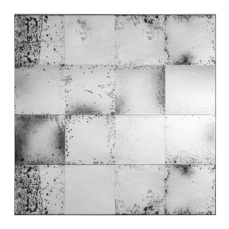 Oglinzi - Oglinda decorativă mare de perete cu panouri tip grid și ramă subțire din metal negru ca element central