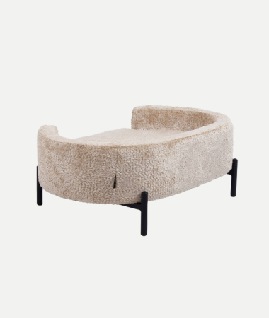 Cosuri - Pat pentru animale din stofa maro cu picioare metalice
