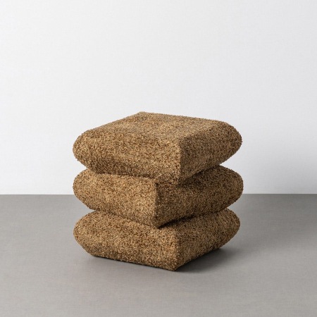 Taburete in Stil Scandinav - Puf din stofă ocru cu design cu volume rotunjite