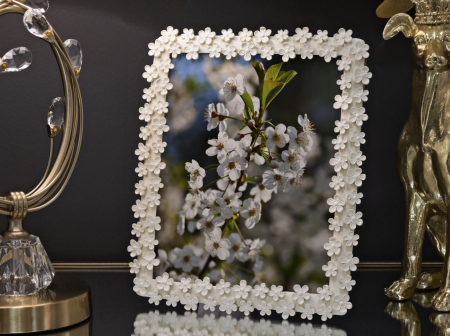 Rama foto alb antic floricele | CreativDeco.ro [4]