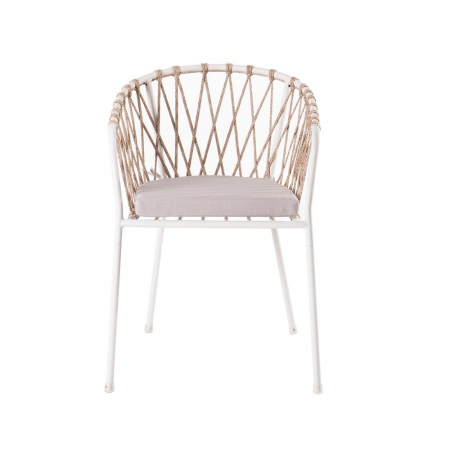 Scaun Myra Blanco Topo cu structură albă, împletitură decorativă topo și pernă crem, ideal pentru terase boho chic și lounge-uri relaxate [1]