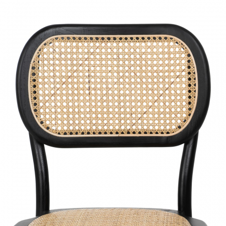 Scaun negru din lemn minimalist [4]