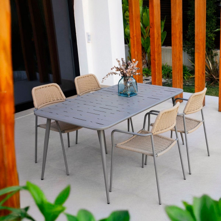Scaun Milos Silt Beige – design simplu și funcțional pentru terase moderne și spații comerciale aerisite [11]