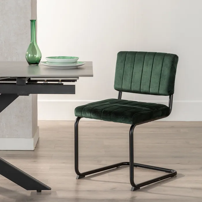 Scaun verde cu baza metalica, catifea fier [1]