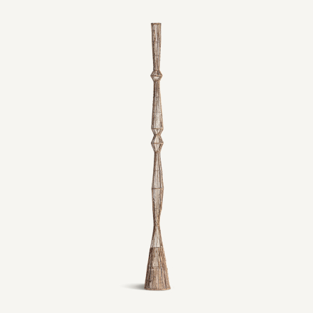 Obiecte decorative in Stil Organic - Coloană din fâșii de banan răsucite, cu două noduri romboidale și bază conică largă