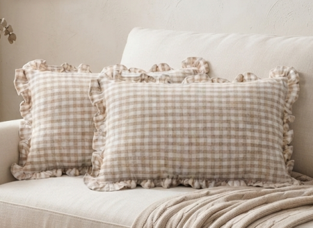 Perne Decorative - Set 2 perne decorative dreptunghiulare bej cu carouri și volane