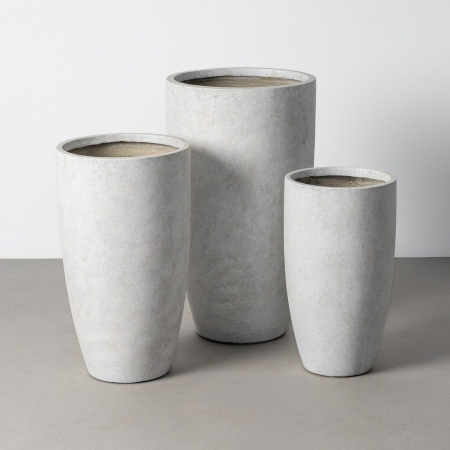 Obiecte decorative in Stil Contemporan - Set 3 ghivece înalte conice din ciment crem pentru exterior în trei mărimi