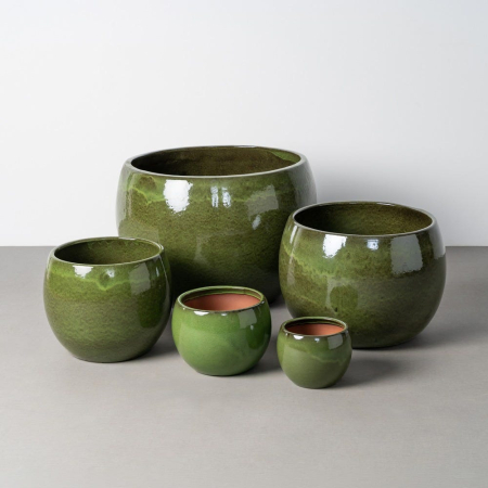 Obiecte decorative - Set 5 ghivece rotunde din ceramică glazurată verde în cinci mărimi cu gură largă și orificiu pentru scurgere