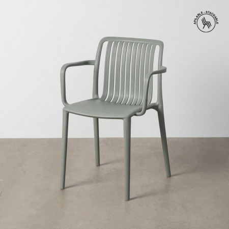 Mobilier Gradina - scaune-verzi-stivuibile-polipropilena-modern