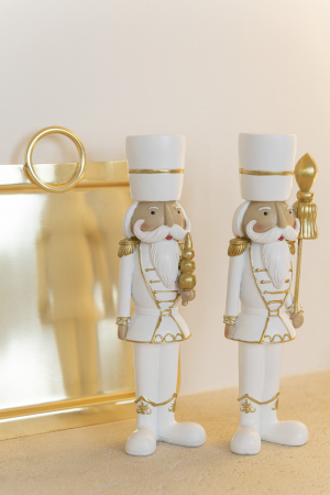 Obiecte decorative - Set 2 spargatori de nuci din rasina alb auriu - CreativDeco.ro