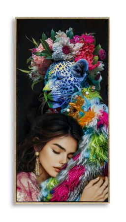 Tablouri - Tablou femeie leopard floral 52x102 cm – artă fantezistă cu simbolism și culoare