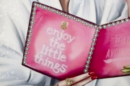 Tablou glam feminin urban 82x82 cm – artă decorativă cu umor și stil [4]