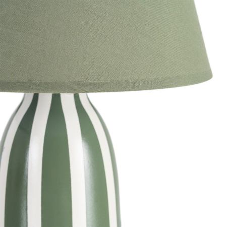 Veioza din ceramică verde cu dungi albe și abajur textil conic – imagine principală [3]