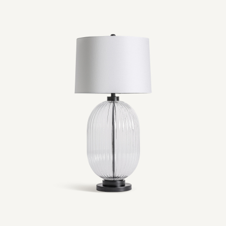 Iluminat in Stil Clasic - Veioză cu corp oval din sticlă canelată vertical, bază neagră rotundă și abajur alb tambur