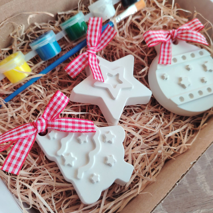 Set creativ din ipsos 3 Globuri de Craciun [2]