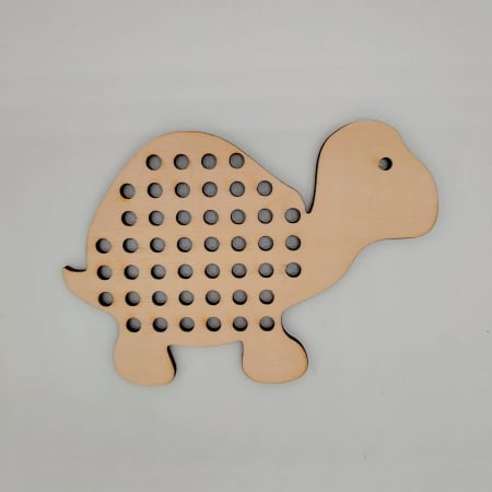 Activitate MONTESSORI de cusut figurine din lemn, gauri mari [6]