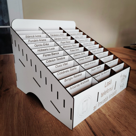 Cutie pentru depozitat 36 telefoane PHONE JAIL, din mdf, 26x26x19cm [7]