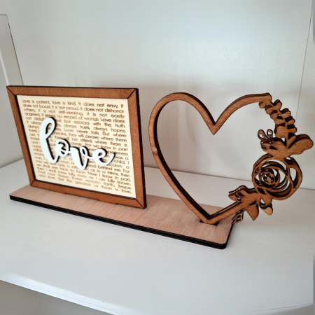 ZIUA INDRAGOSTITILOR - Decoratiune din lemn LOVE, cu loc pentru poza, 30x13.5cm