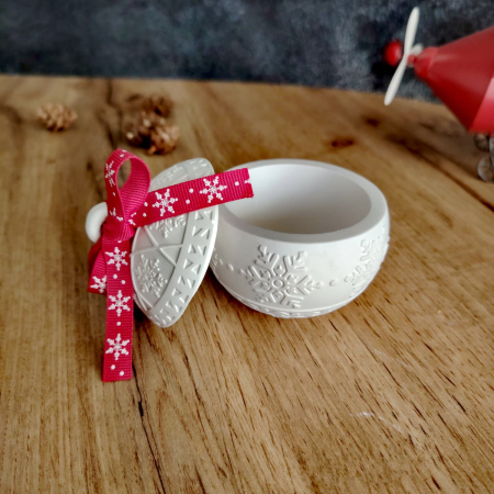 Decoratiune din praf ceramic Glob 3D, cu capac, 8.8x7cm [2]