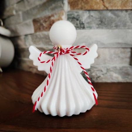 Decoratiuni diverse - Decoratiune din praf ceramic Ingeras 3D, cu snur, 9x8cm