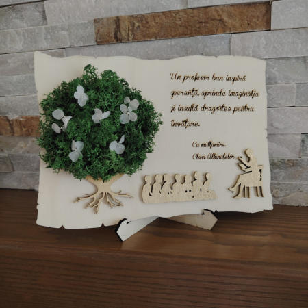 TABLOURI SI FOTOGRAVURA - Decoratiune din lemn Tablou Copac cu Licheni, 25.5x17.5cm, cu suport