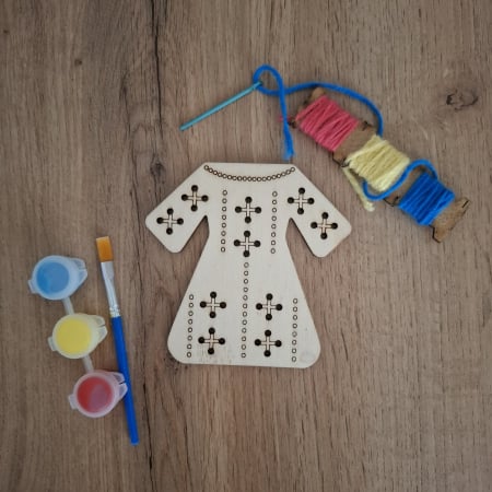 PENTRU COPII SI CRAFTURI - Ie romaneasca pentru cusut si pictat, 10x10cm