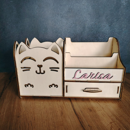 PRODUSE PENTRU BUSINESS - Organizator birou model Pisica, lemn, personalizabil 28x12x16cm