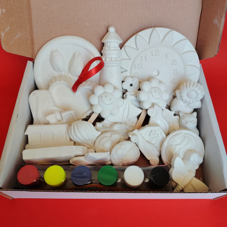 Pachet Cadou cu 26 Figurine din ipsos, culori si pensula (mixt)