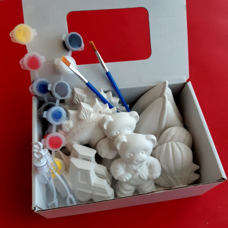 Pachetul Prieteniei cu 10 Figurine pentru Baieti si Surpriza [4]