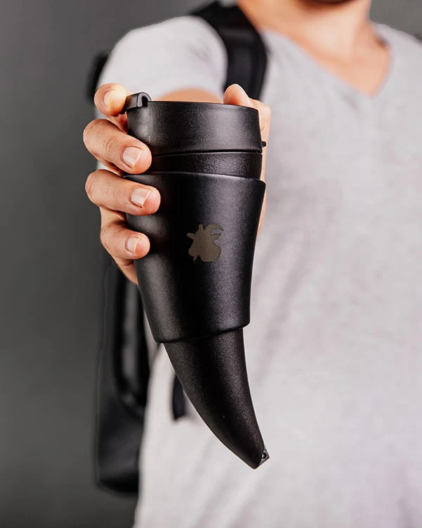 Cana The Goat Story Black Real 470 [3]