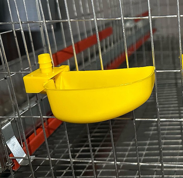Adăpătoare automată cu cupă galbenă (în formă de banană) [6]