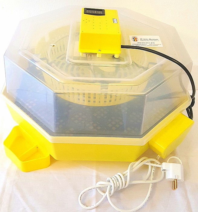 Incubator Cleo 5TGHAC - cu termostat reglabil, termohigrometru digital, întoarcere automată ouă de găină şi cupă exterioară pt. apă + CADOU Ghid de incubare premium + asistent incubare [10]