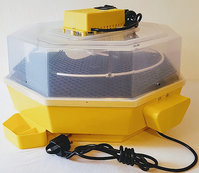 Incubator Cleo 5TGHAC - cu termostat reglabil, termohigrometru digital, întoarcere automată ouă de găină şi cupă exterioară pt. apă + CADOU Ghid de incubare premium + asistent incubare [2]