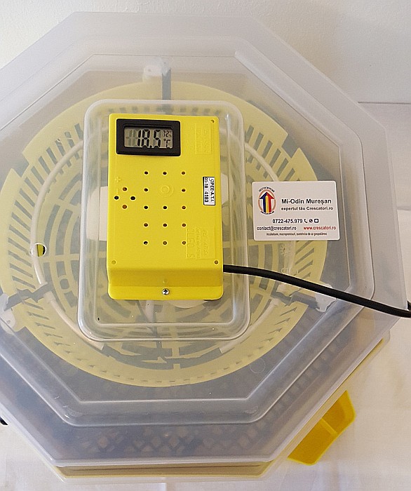 Incubator Cleo 5TPHC - cu termohigrometru digital, întoarcere semi-automată ouă de prepeliţă şi cupă exterioară pt. apă + CADOU Ghid de incubare premium + asistent incubare [6]
