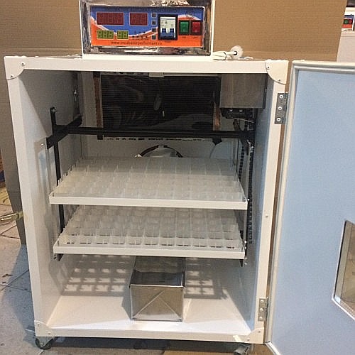 Incubator semiprofesional automatizat IP-2S (3.000 lei) (ouă: 176 găină, 442 prepeliţă, 126 raţă/curcă, 64 gâscă) Transportul nu este inclus! [4]