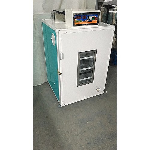 Incubator semiprofesional automatizat IP-3S (3.200 lei) (ouă: 264 găină, 663 prepeliţă, 189 raţă/curcă, 96 gâscă) Transportul nu este inclus! [3]