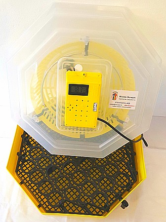 Incubator Cleo 5TGH - cu termohigrometru digital şi întoarcere semi-automată ouă de găină + CADOU Ghid de incubare premium + asistent incubare [10]