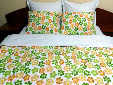 Lenjerii de pat - Lenjerie de pat bumbac ranforce Funny Flowers Duo-W, King Size, calitate I, cod FF_MU_White