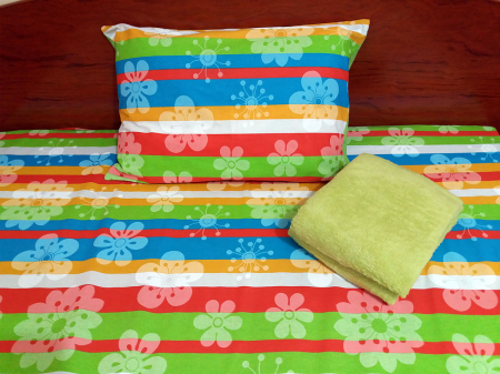 Lenjerii de copii - Set lenjerie pat bumbac satinat pentru 1 persoana Multicolor cod Set_Multicolor_ML