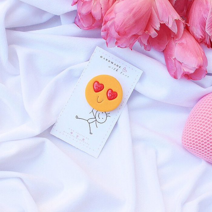 Brosa - Emoji Love