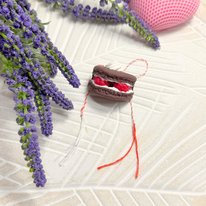 Broșă Macarons maro cu detalii delicate [2]