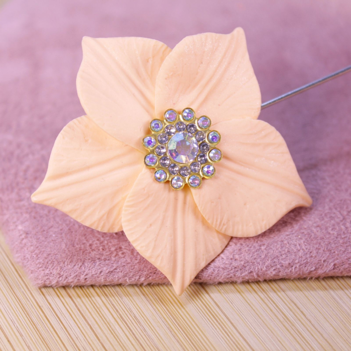 Brosa - Pin Floare Inima Primaverii [2]